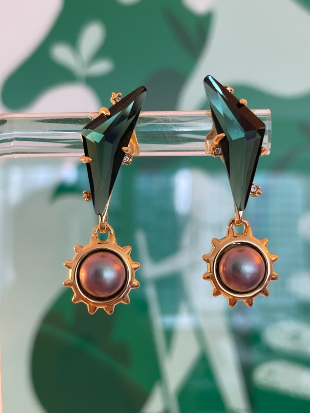 Alexis Bittar Emerald Green Crystal Drop Earrings Iridescent Pearl Sunburst | Sc